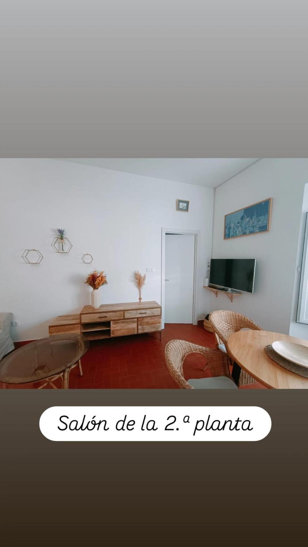 Apartamentos En La Plaza Dona Elvira, 7 Seville Ngoại thất bức ảnh