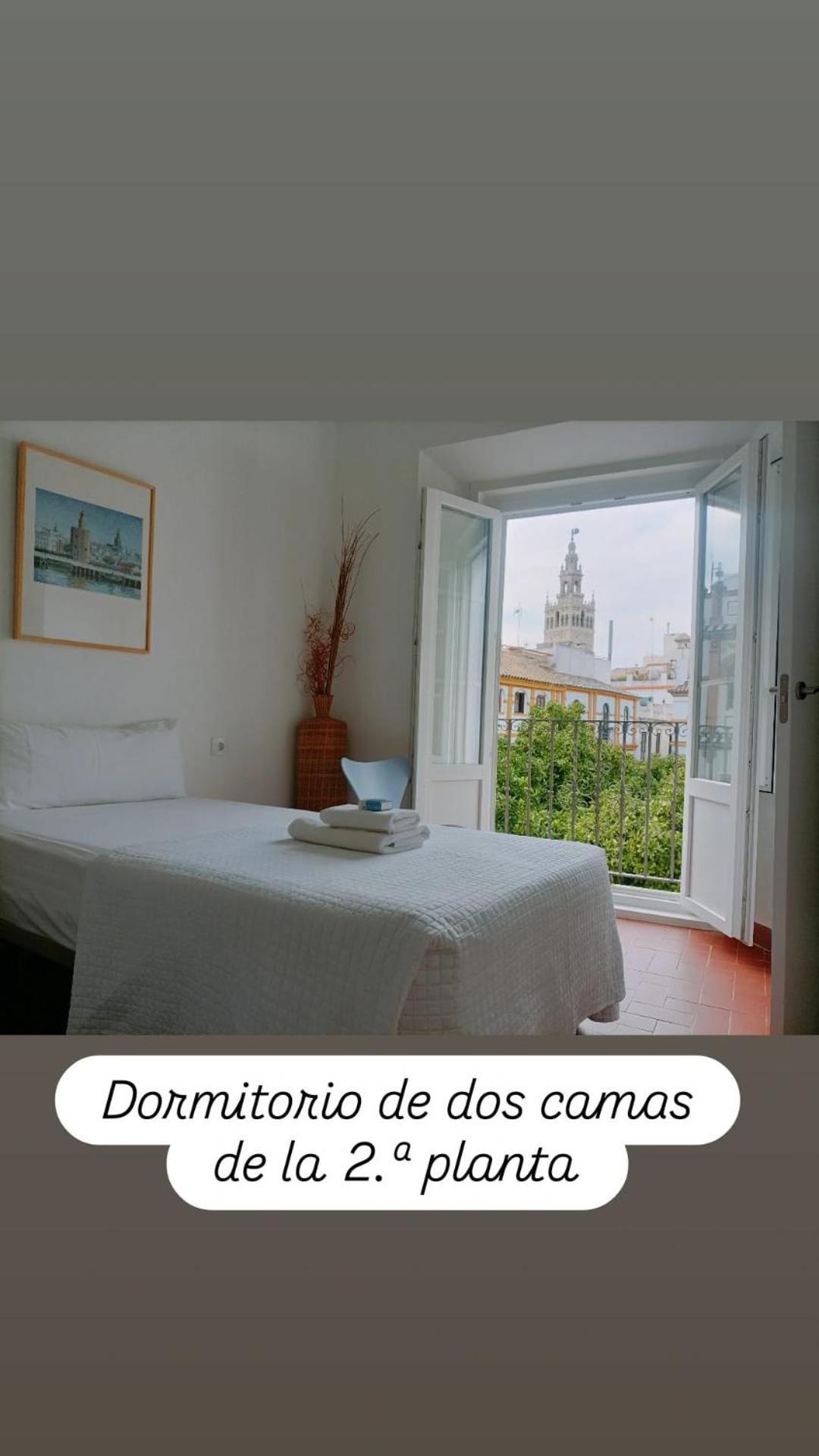 Apartamentos En La Plaza Dona Elvira, 7 Seville Ngoại thất bức ảnh
